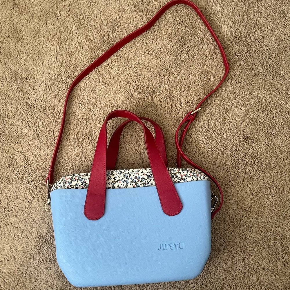 Justo blue floral eco leather bag